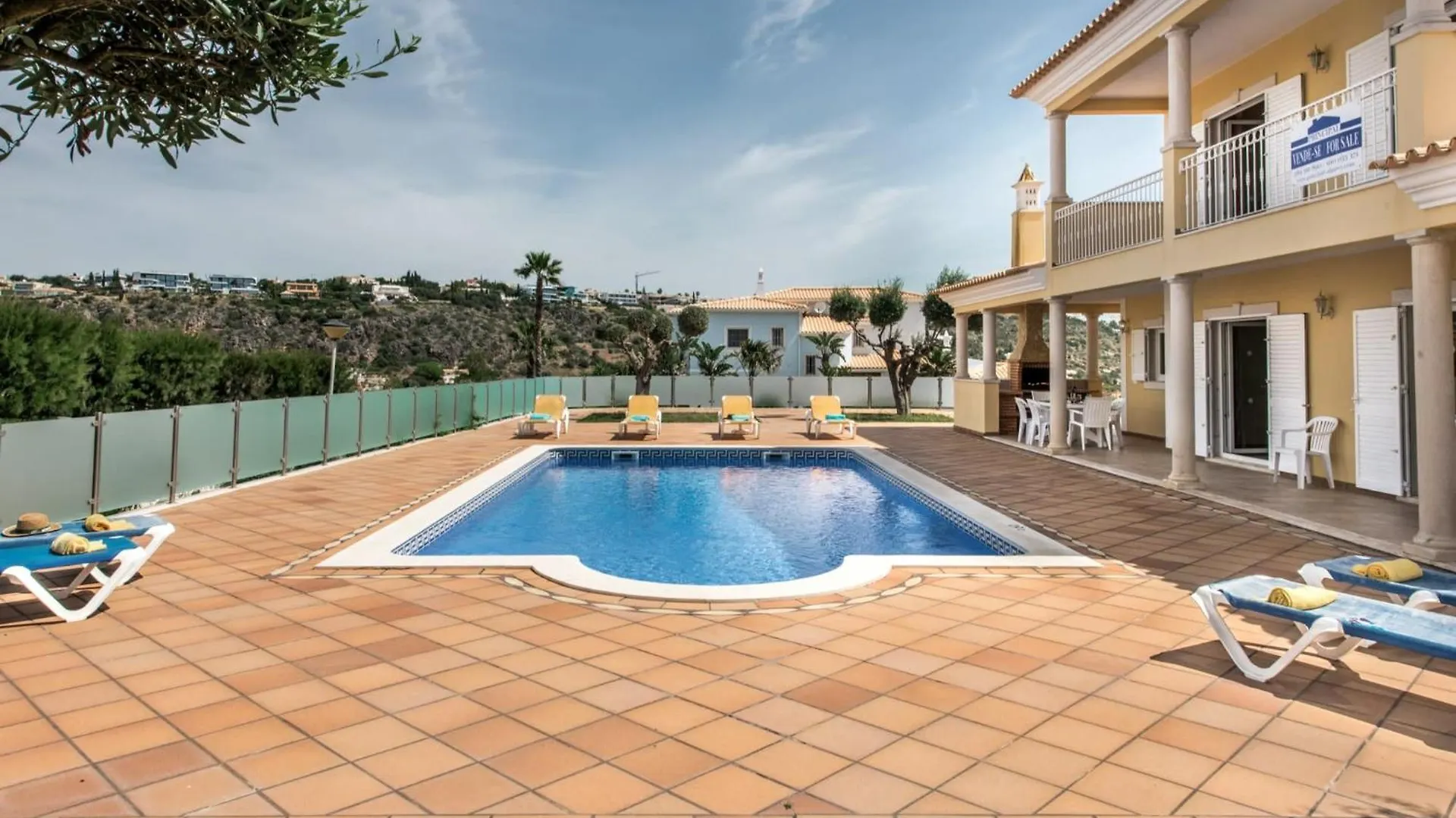 Villa Das Oliveiras Amazing Location Walk To Marina Restaurants Beach Albufeira