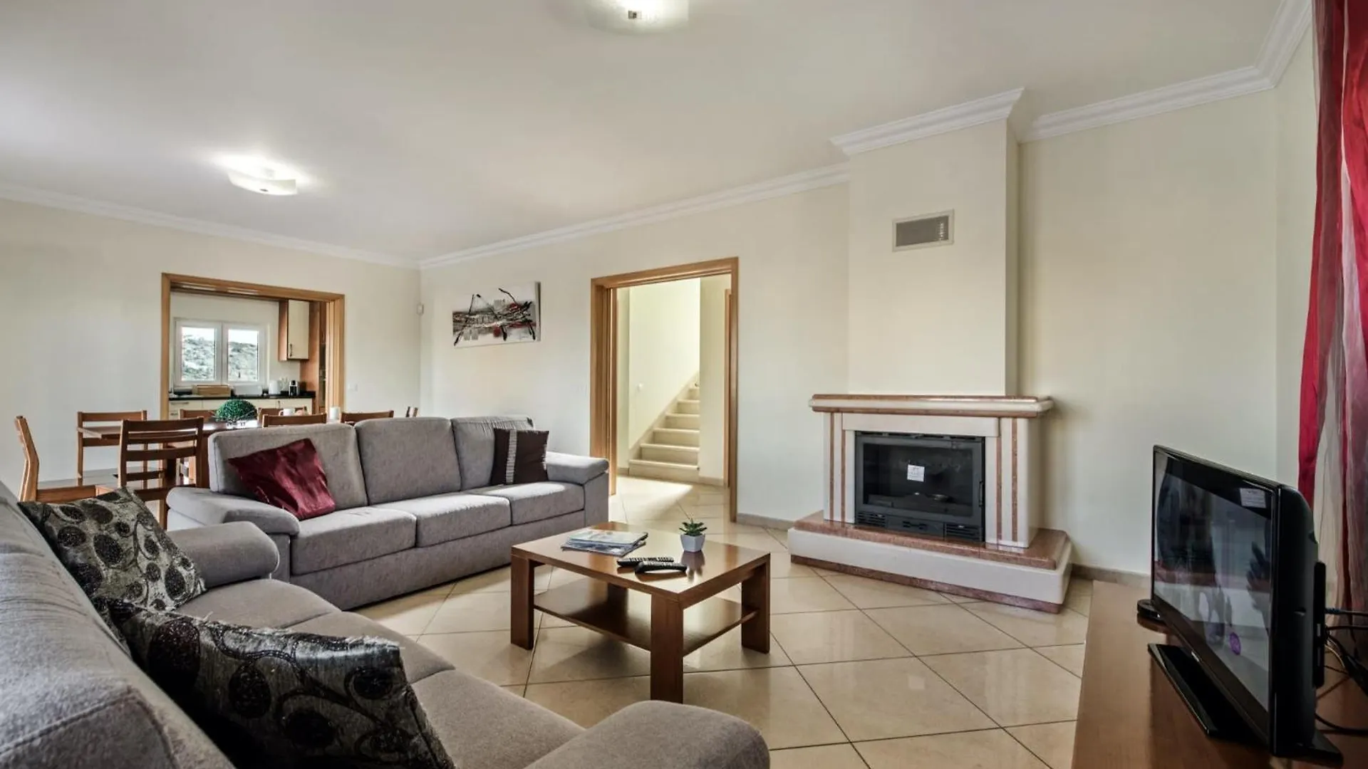 Villa Das Oliveiras Amazing Location Walk To Marina Restaurants Beach Albufeira
