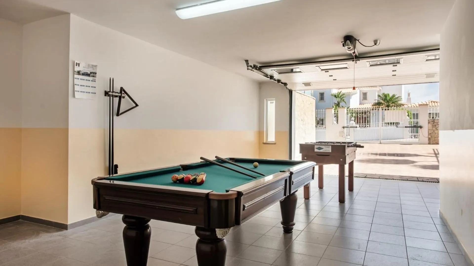 Holiday home Villa Das Oliveiras Amazing Location Walk To Marina Restaurants Beach Albufeira
